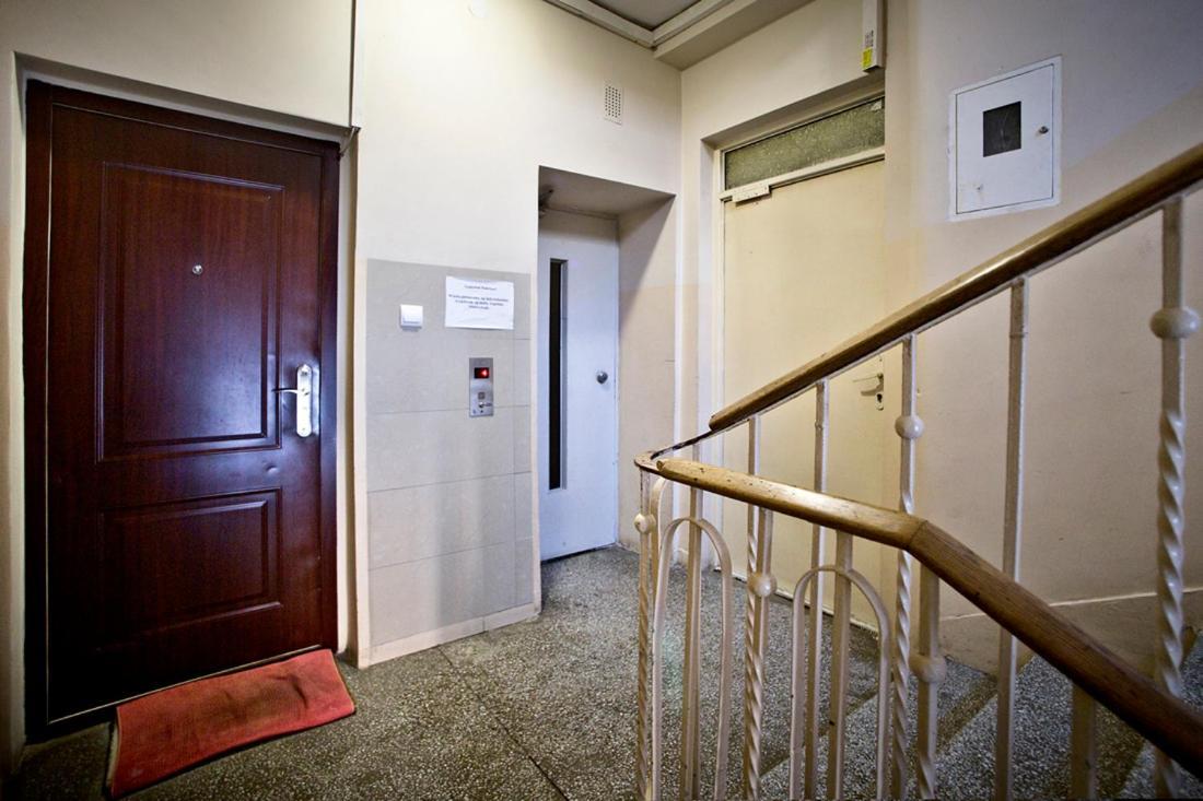 Niepodleglosci Serviced Apartments ワルシャワ エクステリア 写真